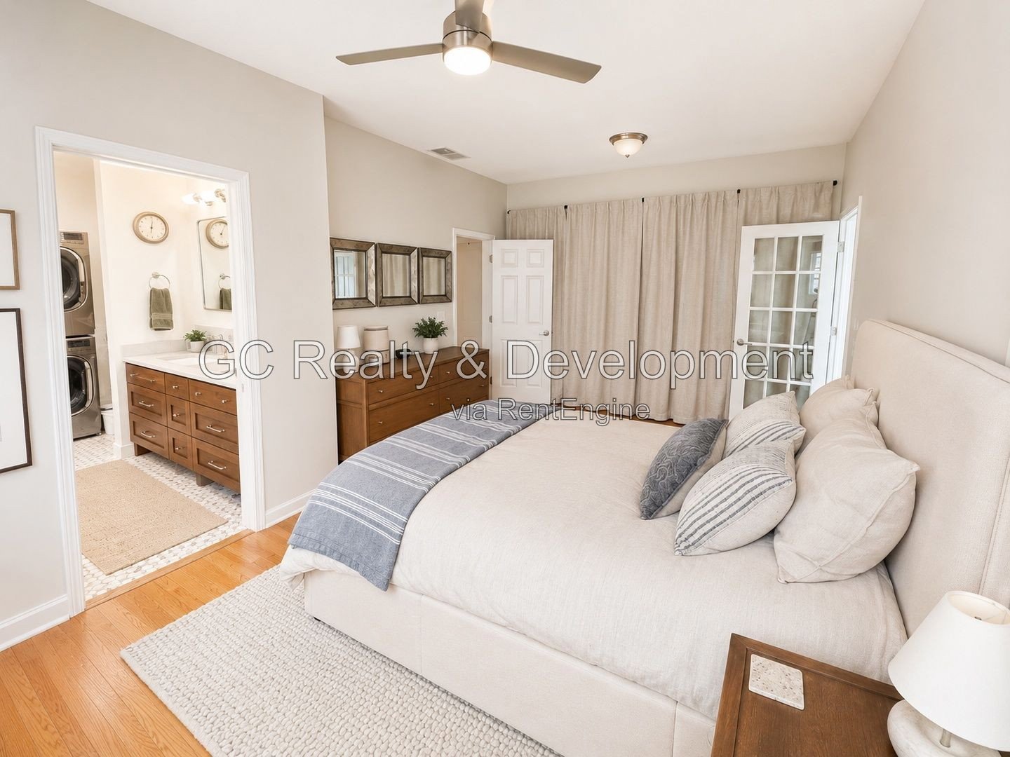 *** 2BR - 2BR / PRIVATE ROOFTOP / CENTRAL AIR / SS APPLIANCES / IN-UNIT LAUNDRY / GARAGE *** property image