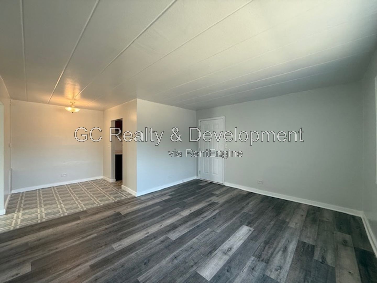 **** 1 BED / APPLIANCES INCL / TENANT ONLY PAYS ELECTRIC / PET FRIENDLY **** property image