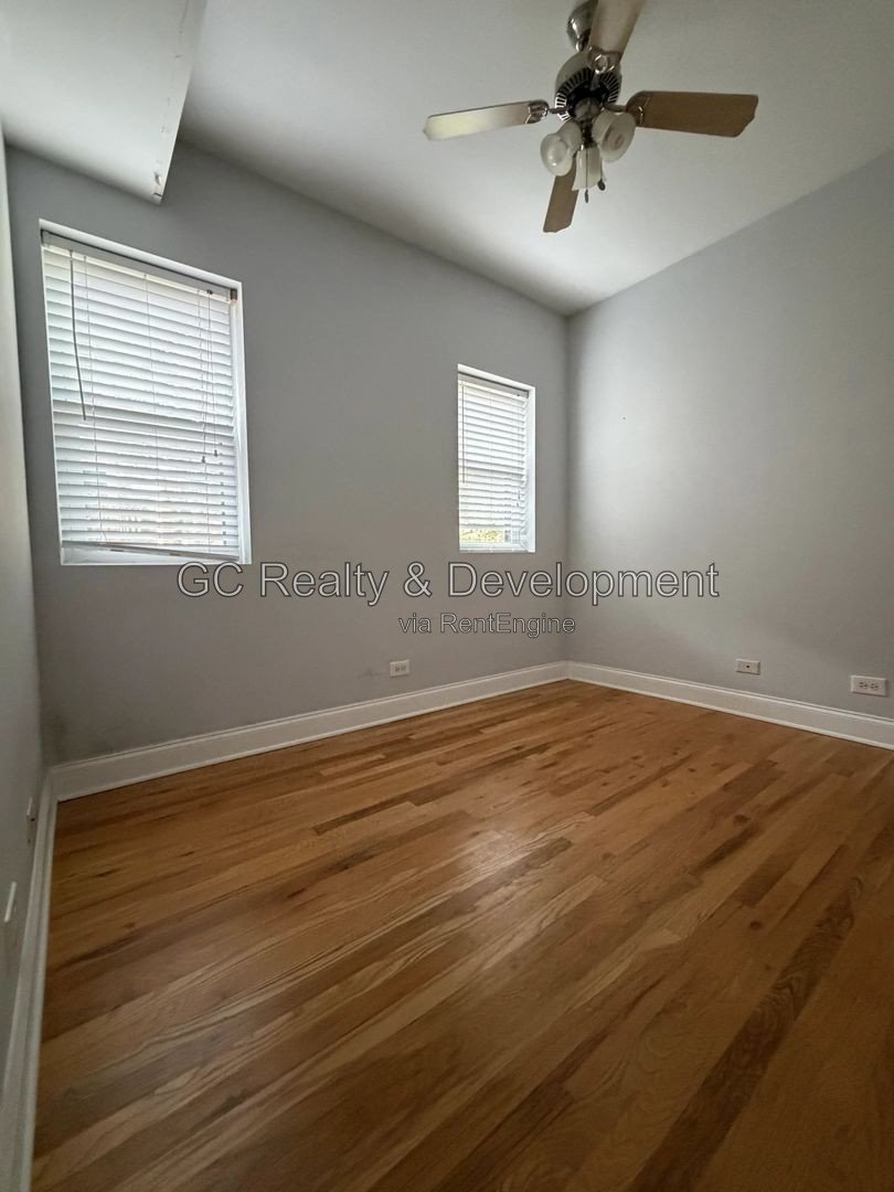 *** 2BR - 2BA / CENTRAL AIR / HARDWOOD FLOORS / KITCHEN APPL INCL / IN-UNIT LAUNDRY / PET FRIENDLY / EASY COMMUTE *** property image