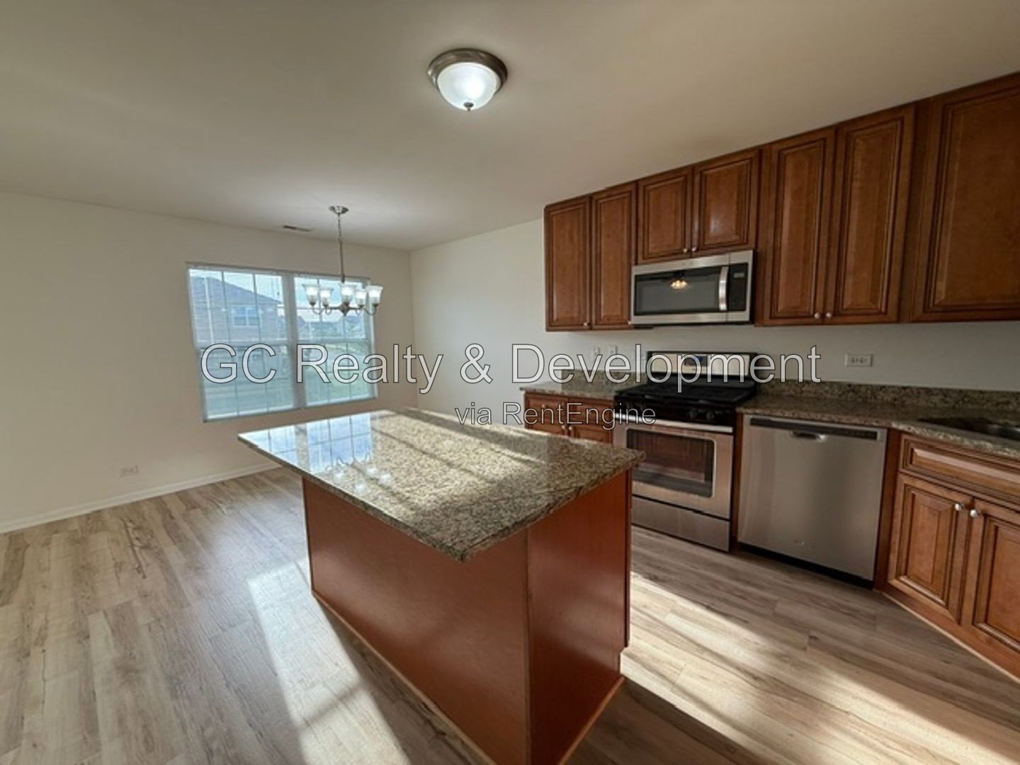 *** 2BR - 2BA / OPEN CONCEPT / ATTACHED GARAGE / PET FRIENDLY / CENTRAL AC / SS APPLIANCES / IN-UNIT LAUNDRY *** property image