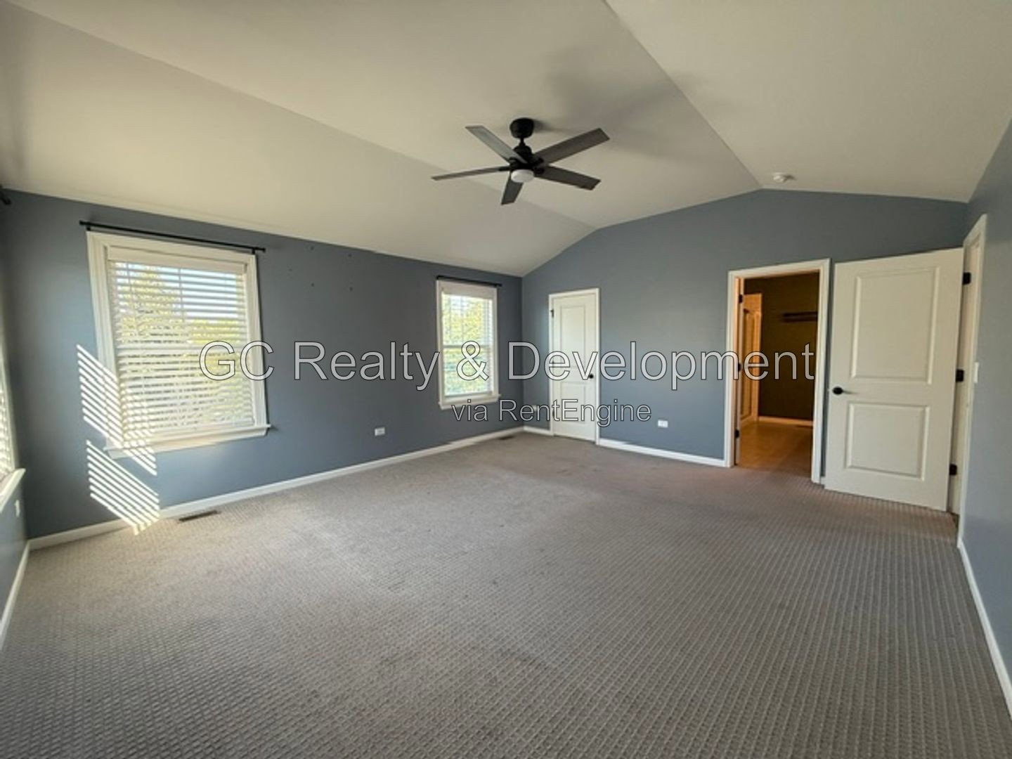 *** LEASE TODAY – SEPTEMBER FREE! / 2 BED-2.5 BTH / END UNIT / NEWER CONSTUCTION / PET FRIENDLY / 2 CAR GARAGE / HUGE LOFT OR OFFICE*** property image