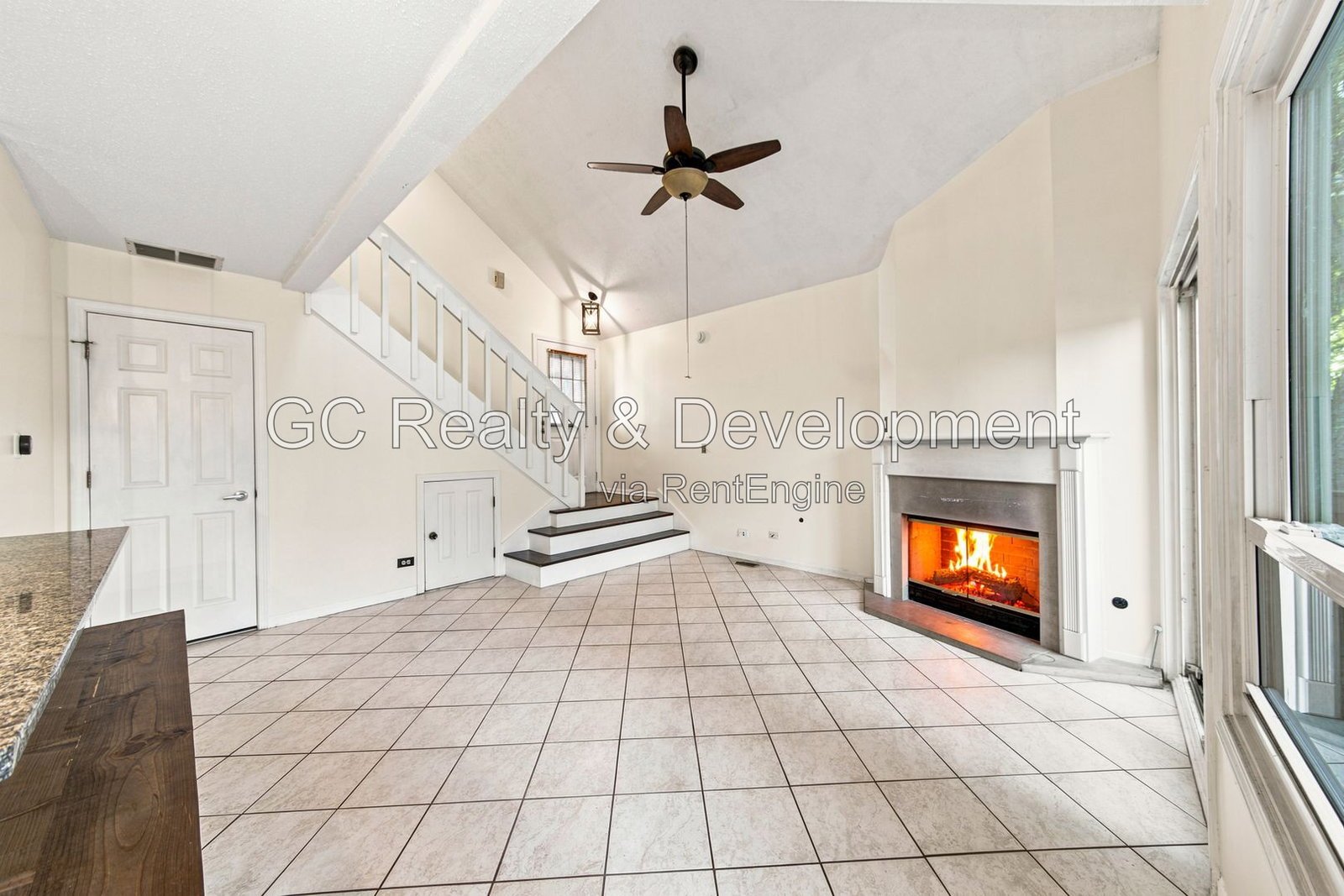 *** 2BR - 1.5BA / CENTRAL AIR / ATTACHED GARAGE / IN-UNIT LAUNDRY / SS APPLIANCES / PET FRIENDLY *** property image