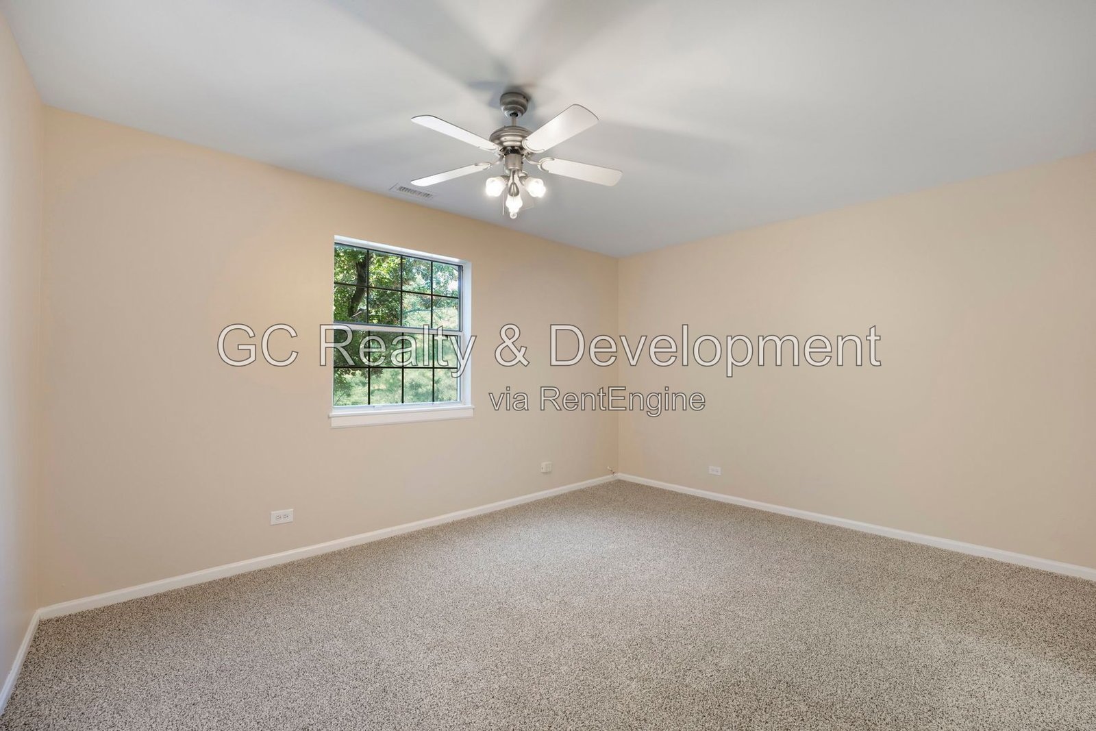 *** 2BR - 2BA / CENTRAL AC / IN-UNIT LAUNDRY / ATTACHED GARAGE / STORAGE / SHOPPING NEARBY *** property image