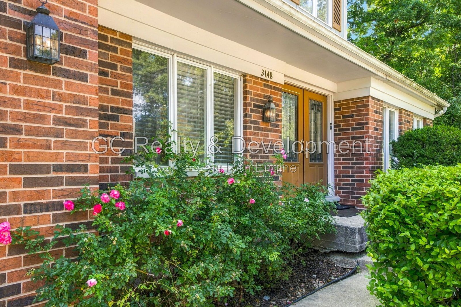 *** 10/15 MOVE-IN SPECIAL: ½ OFF 2ND MONTH’S RENT / UPDATED 4BR / FINISHED BASEMENT / LARGE YARD / 2-CAR GARAGE *** property image