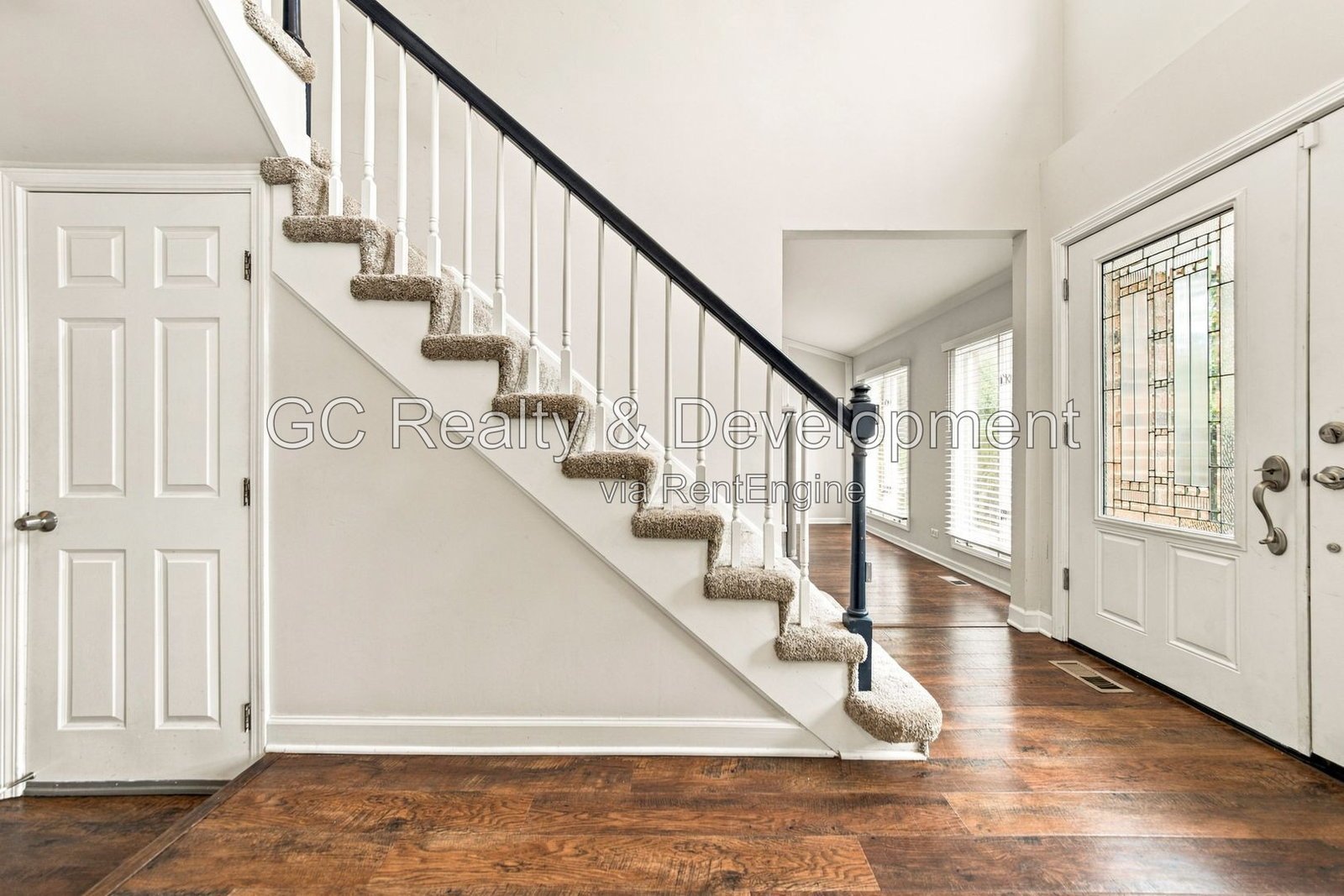 *** 10/15 MOVE-IN SPECIAL: ½ OFF 2ND MONTH’S RENT / UPDATED 4BR / FINISHED BASEMENT / LARGE YARD / 2-CAR GARAGE *** property image