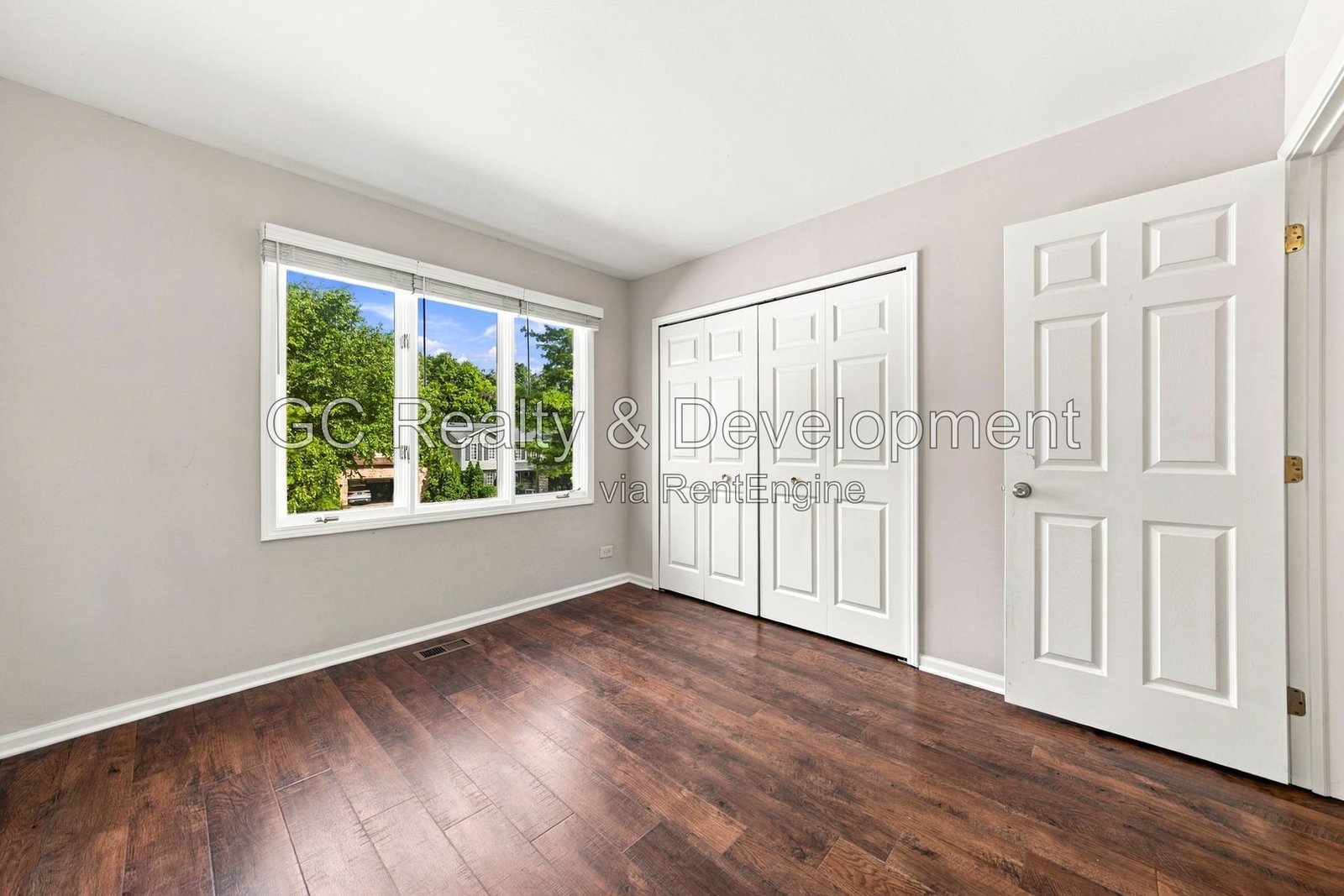 *** 10/15 MOVE-IN SPECIAL: ½ OFF 2ND MONTH’S RENT / UPDATED 4BR / FINISHED BASEMENT / LARGE YARD / 2-CAR GARAGE *** property image