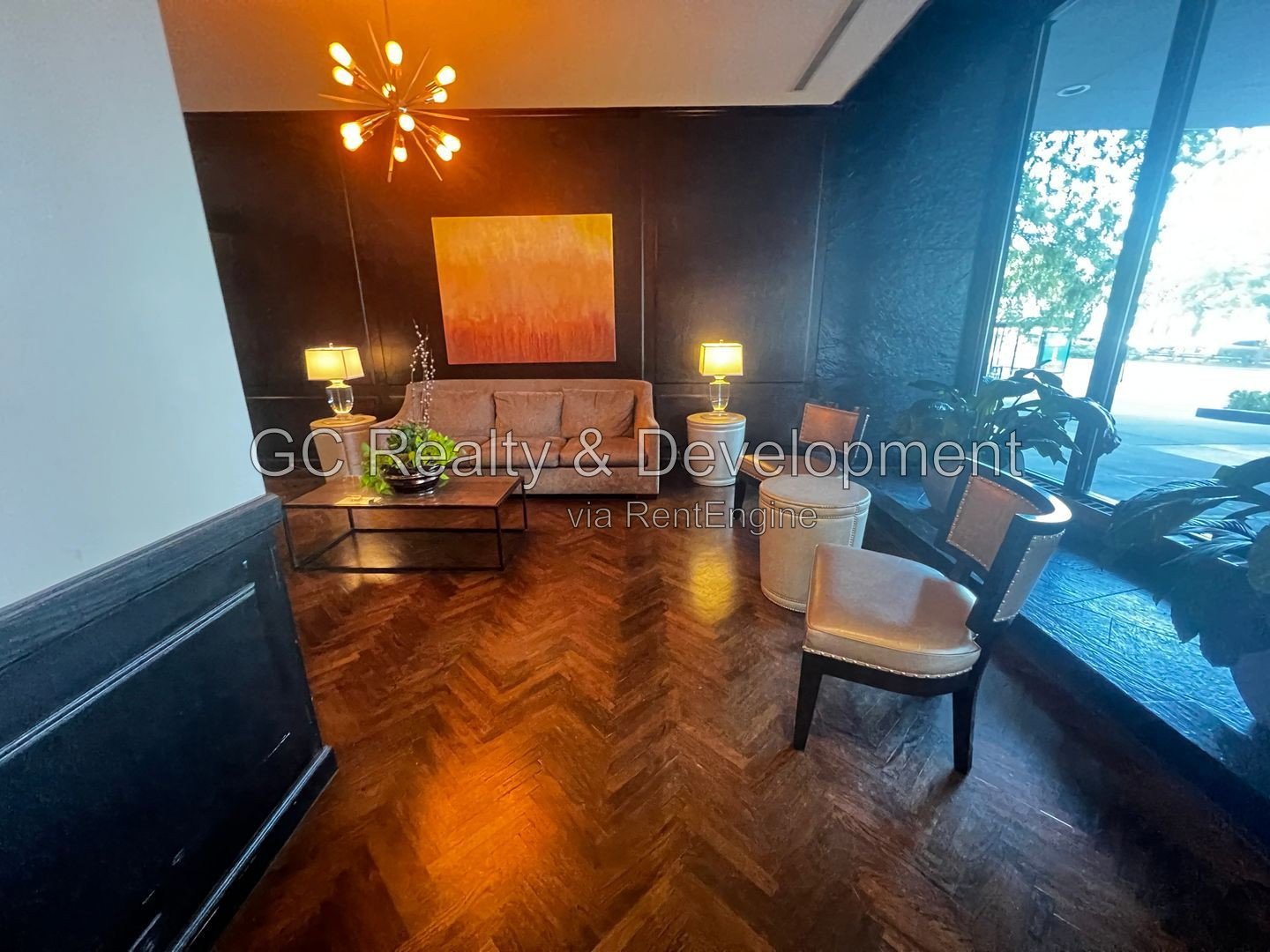 *** COMING SOON 10/15/2026 / GOLD COAST LOCATION / CITYSCAPE VIEWS / STUDIO CONDO / 24 HR DOOR PERSON / SUNDECK *** property image