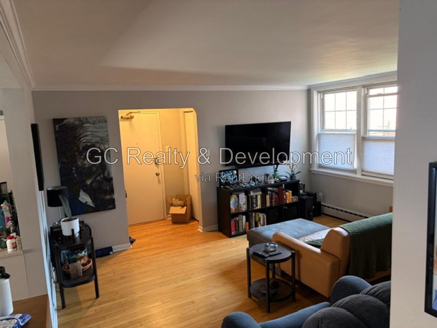 *** AVAIL 11/15/2026 / 2 BDRM / ONLY PAY ELECTRIC / PET FRIENDLY / PARKING INCL / COMMON AREA LAUNDRY *** property image