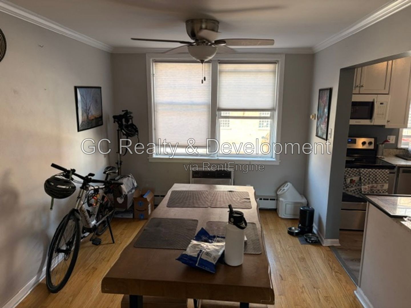 *** AVAIL 11/15/2026 / 2 BDRM / ONLY PAY ELECTRIC / PET FRIENDLY / PARKING INCL / COMMON AREA LAUNDRY *** property image