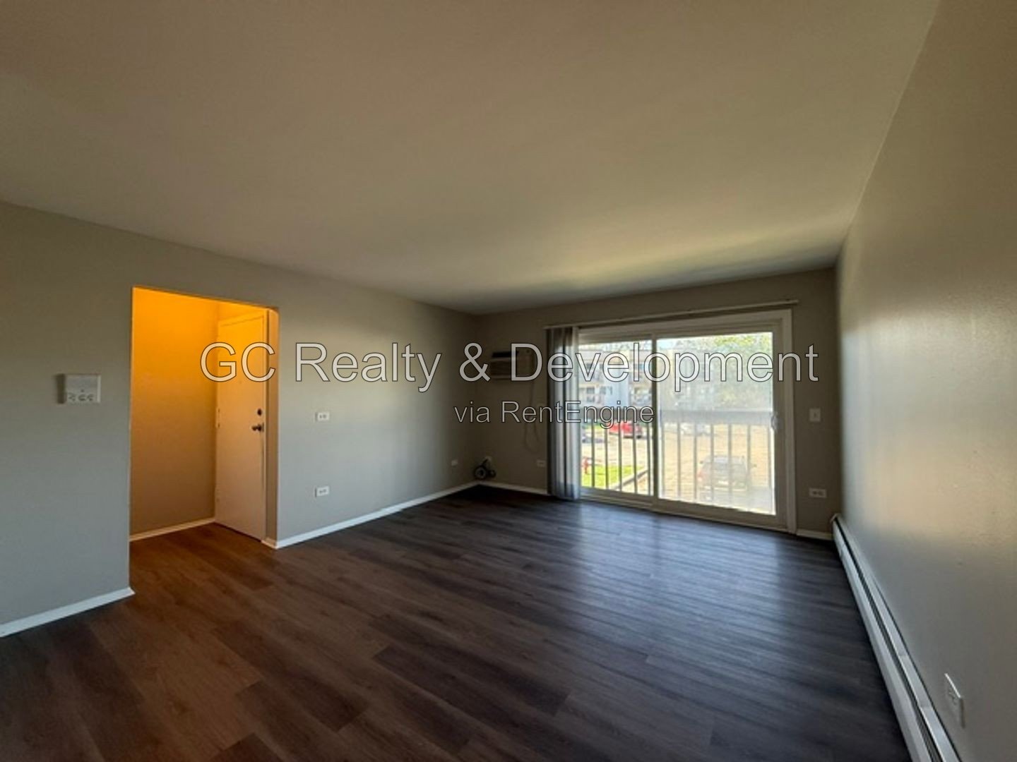 *** 1BR, 1BA / IN-UNIT LAUNDRY / PAY ONLY ELECTRIC *** property image