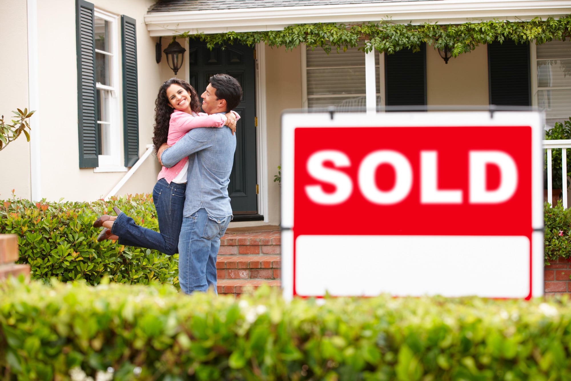 A First-Time Home Buyer's Guide to Help You Find The Best Place